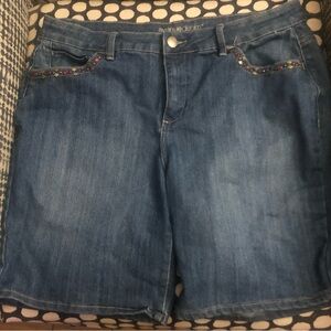 Avenue Denim Blue Shorts with Embellished Pockets